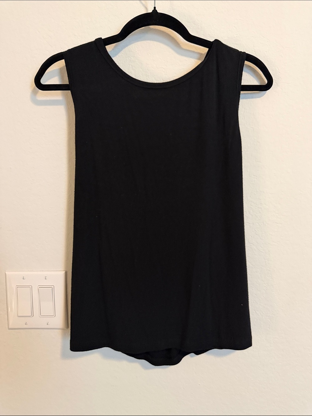 Classic Black Ribbed Tank Top - Women